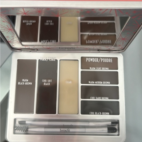 Benefit Cosmetics Brow Kit - Picture 4 of 4